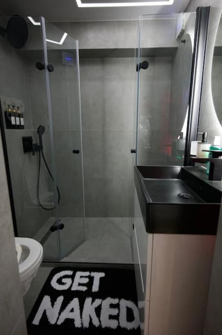 Bdsm Apartman V Bratislave -Adults Only Bratislava Exteriör bild