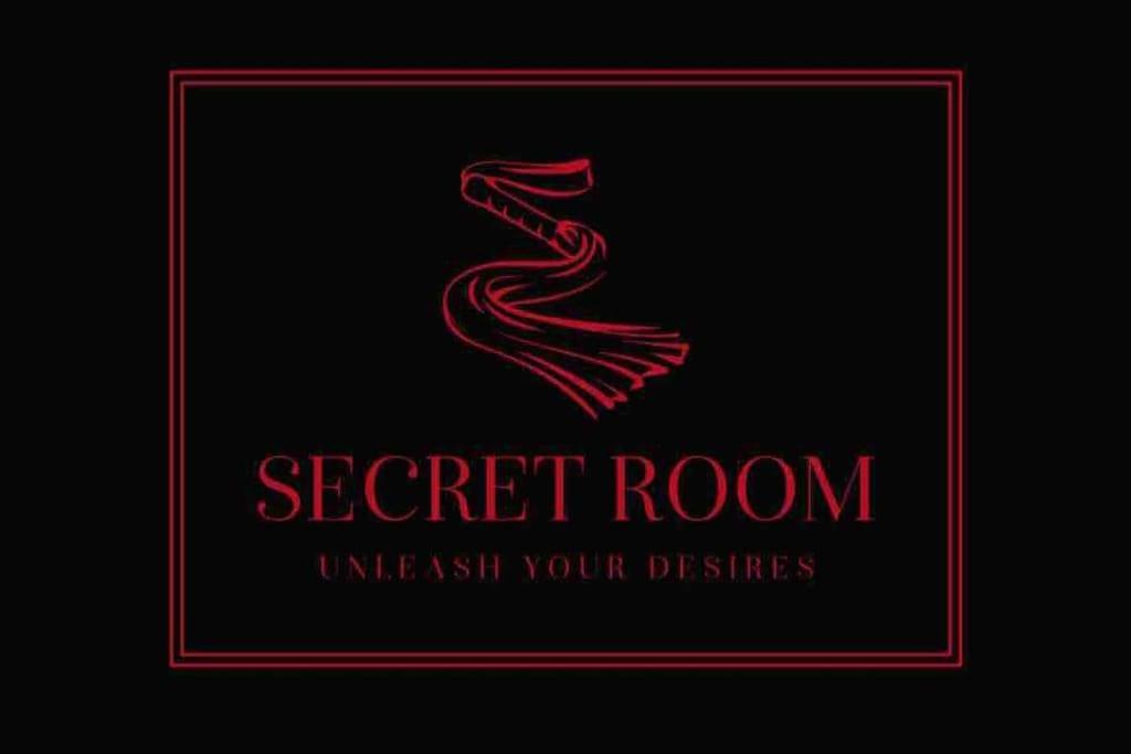 Bdsm Apartman V Bratislave -Adults Only Bratislava Exteriör bild